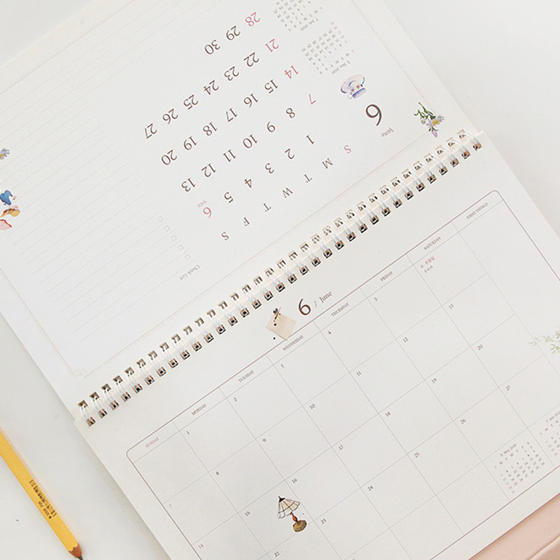 2020 Anne story dated monthly desk scheduler planner