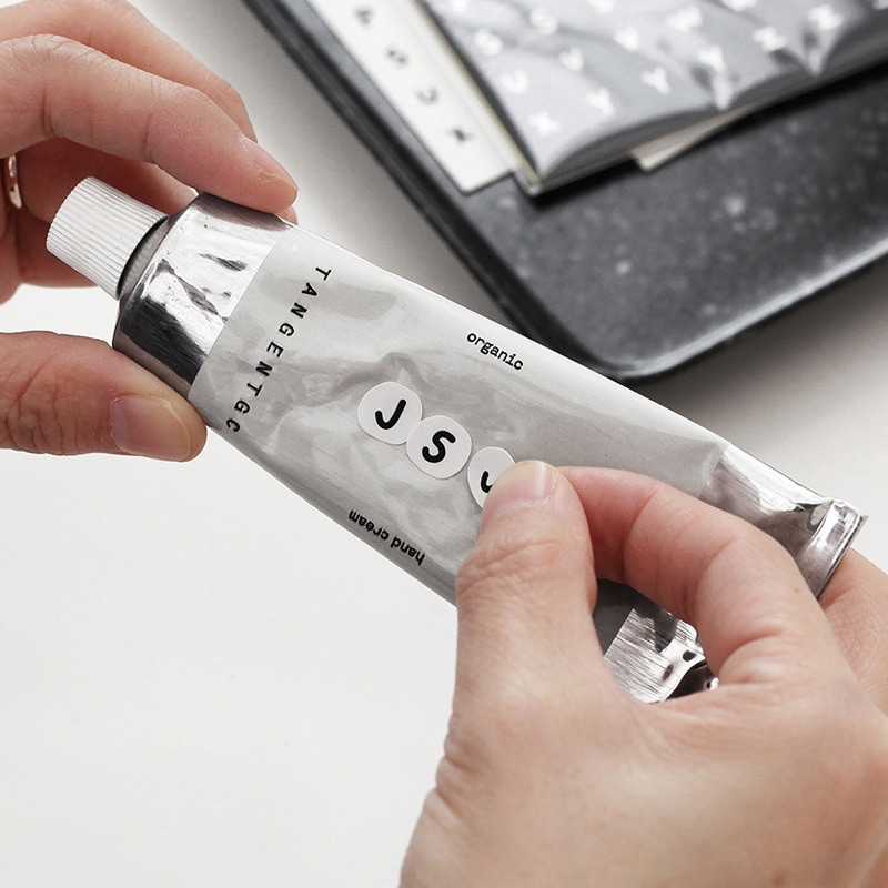 Usage example - 2NUL Drawing alphabet sticker set Usage example - 2NUL Drawing alphabet sticker set