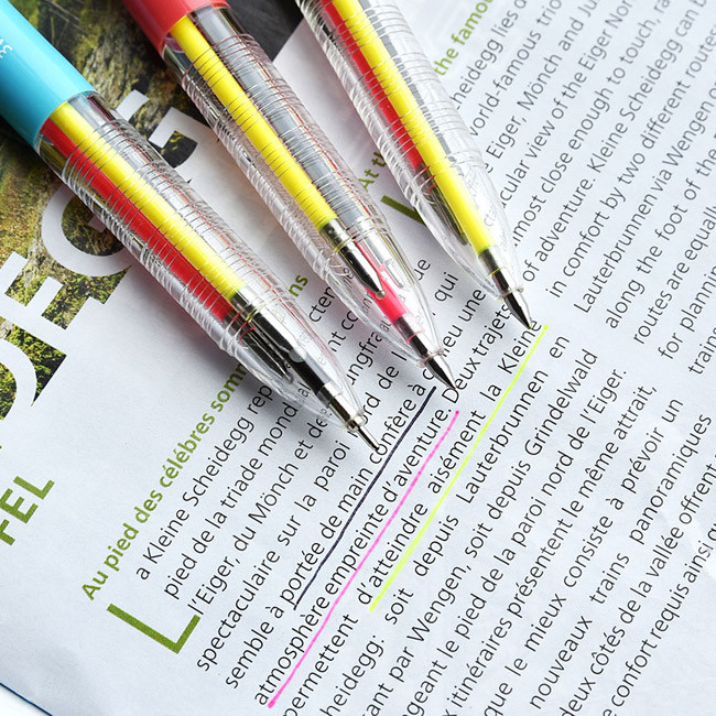Usage example - Play Obje 3way topic neon multi ballpoint pen