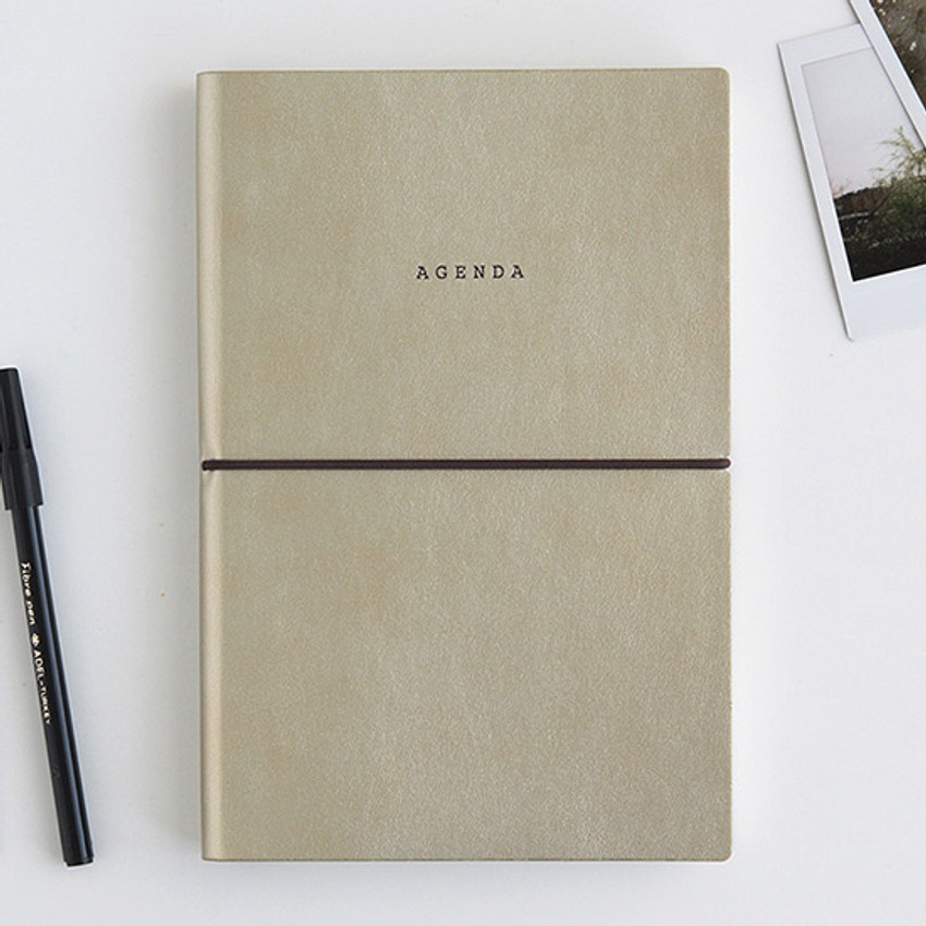 Livework Agenda large plain and lined notebook - fallindesign