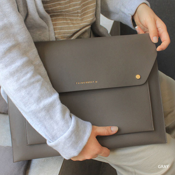 laptop case with pocket