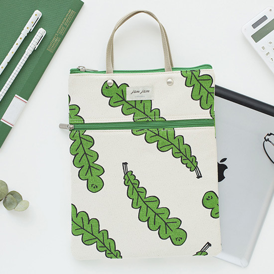 small tote with zipper