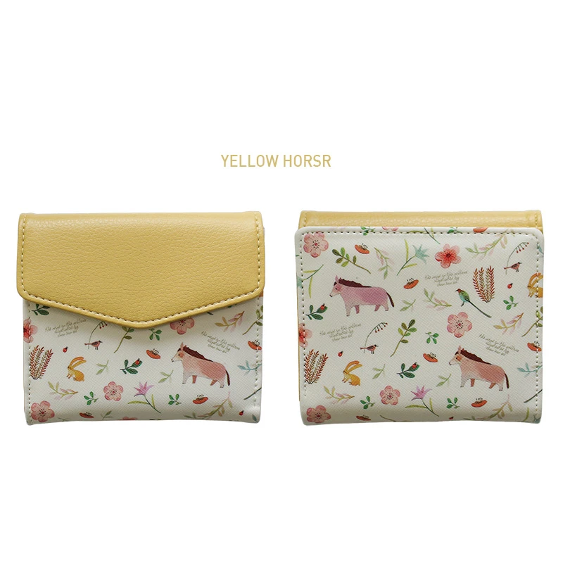 bifold wallet with coin pocket