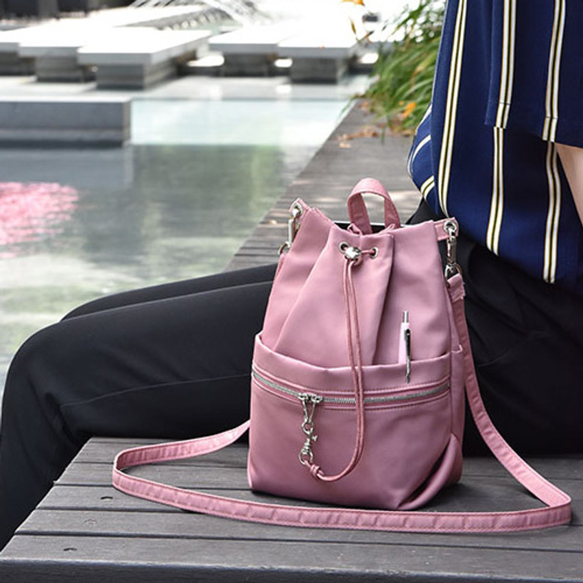 cross body bucket bag