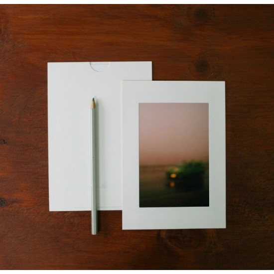 Moods&Views 5X7 White paper photo frame set of 10 sheets