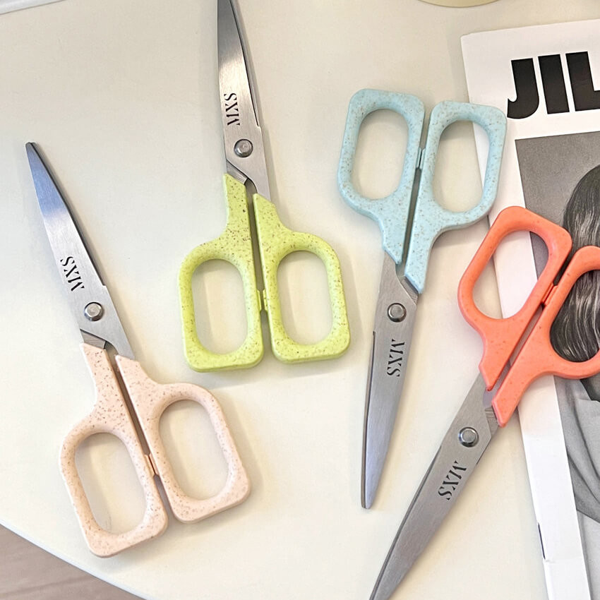 Brisk Style Pastel Stainless Scissors