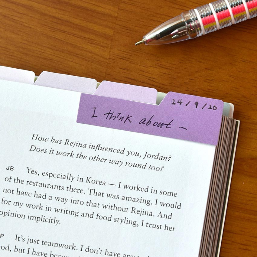 Usage example of Plepic Folder Commentary Flag Sticky Notepad
