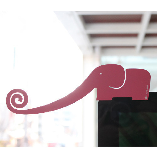 Elephant monitor paper clip