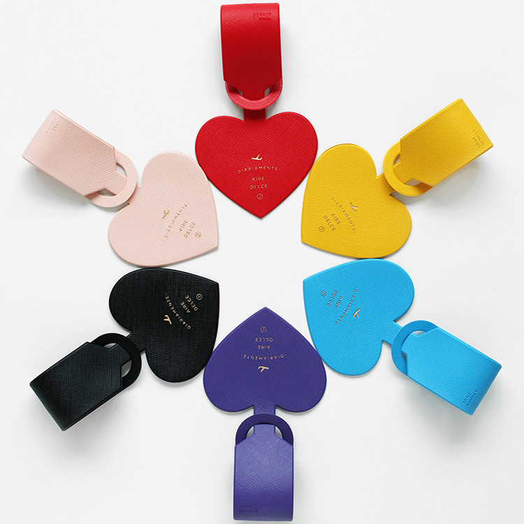 Aire delce heart luggage name tag