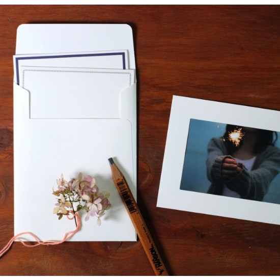 4X6 photo frame card with envelope