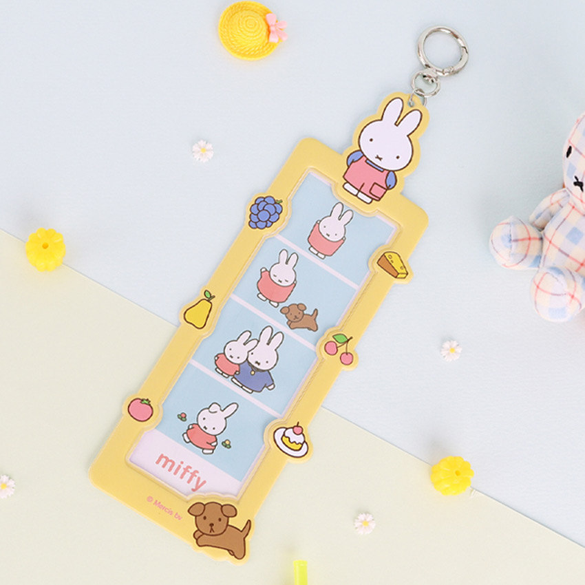 Miffy Fruit Four Cut Photo Holder With Keyring