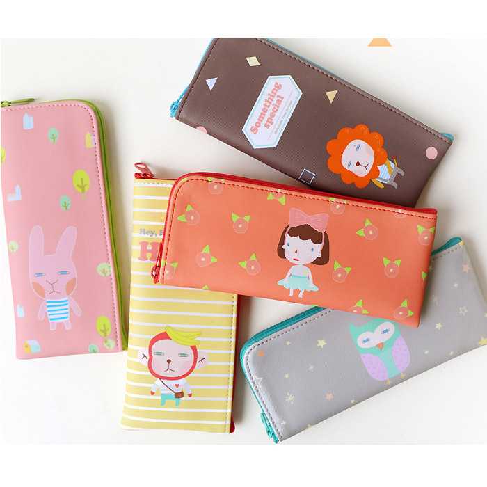 Romane Hellogeeks from the forest zipper pencil case
