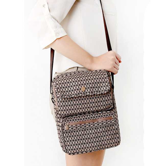Monopoly Pattern travel organizer grand shoulder bag ver.2