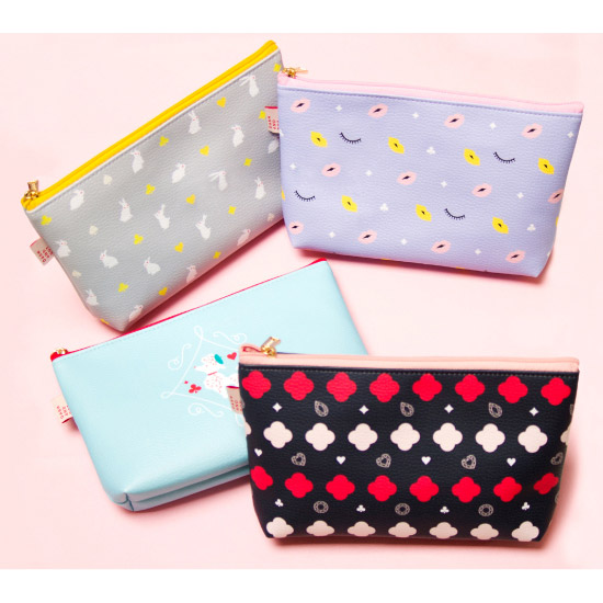 Dash and Dot Hello beauty pattern zipper pouch