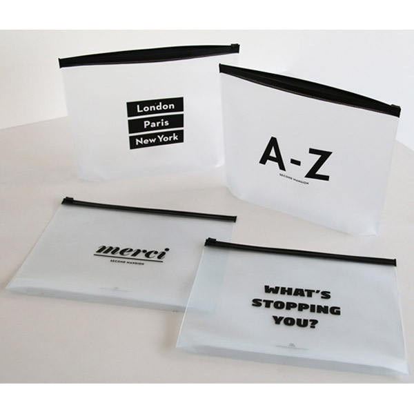 PlanD Black typo clear zip lock pouch large