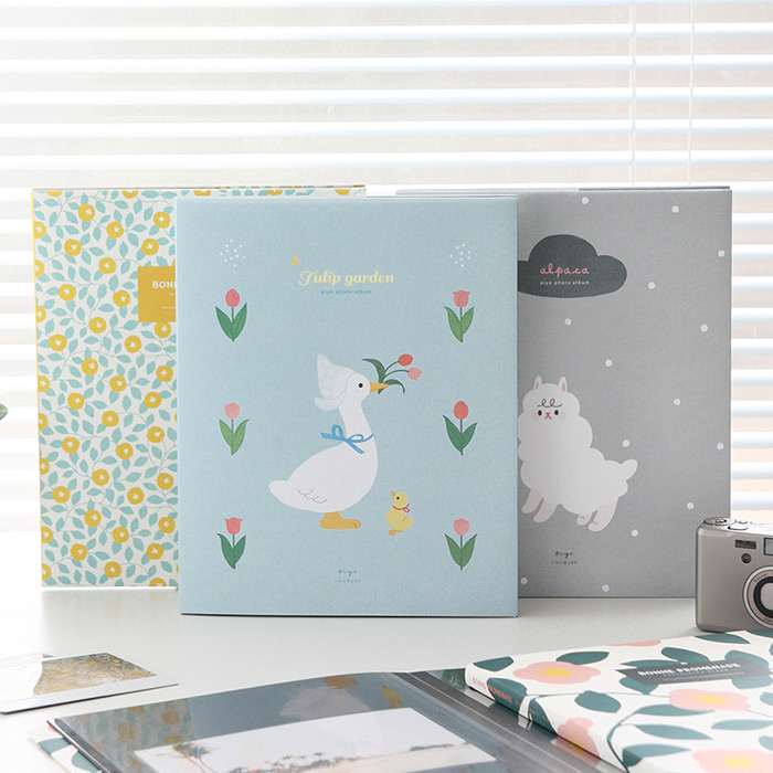 Livework Piyo and Promenade self adhesive photo album