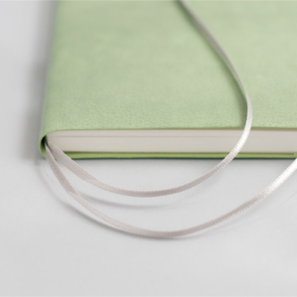 Ribbon bookmark