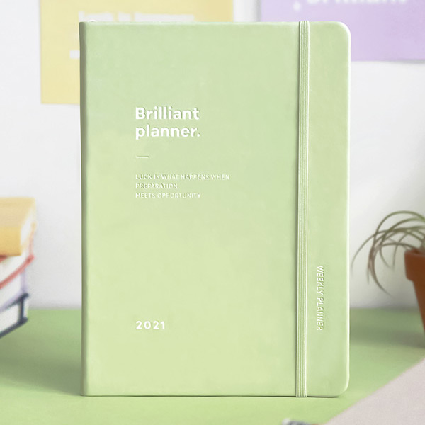 Elastic band closure - ICONIC 2021 Brilliant dated daily diary planner