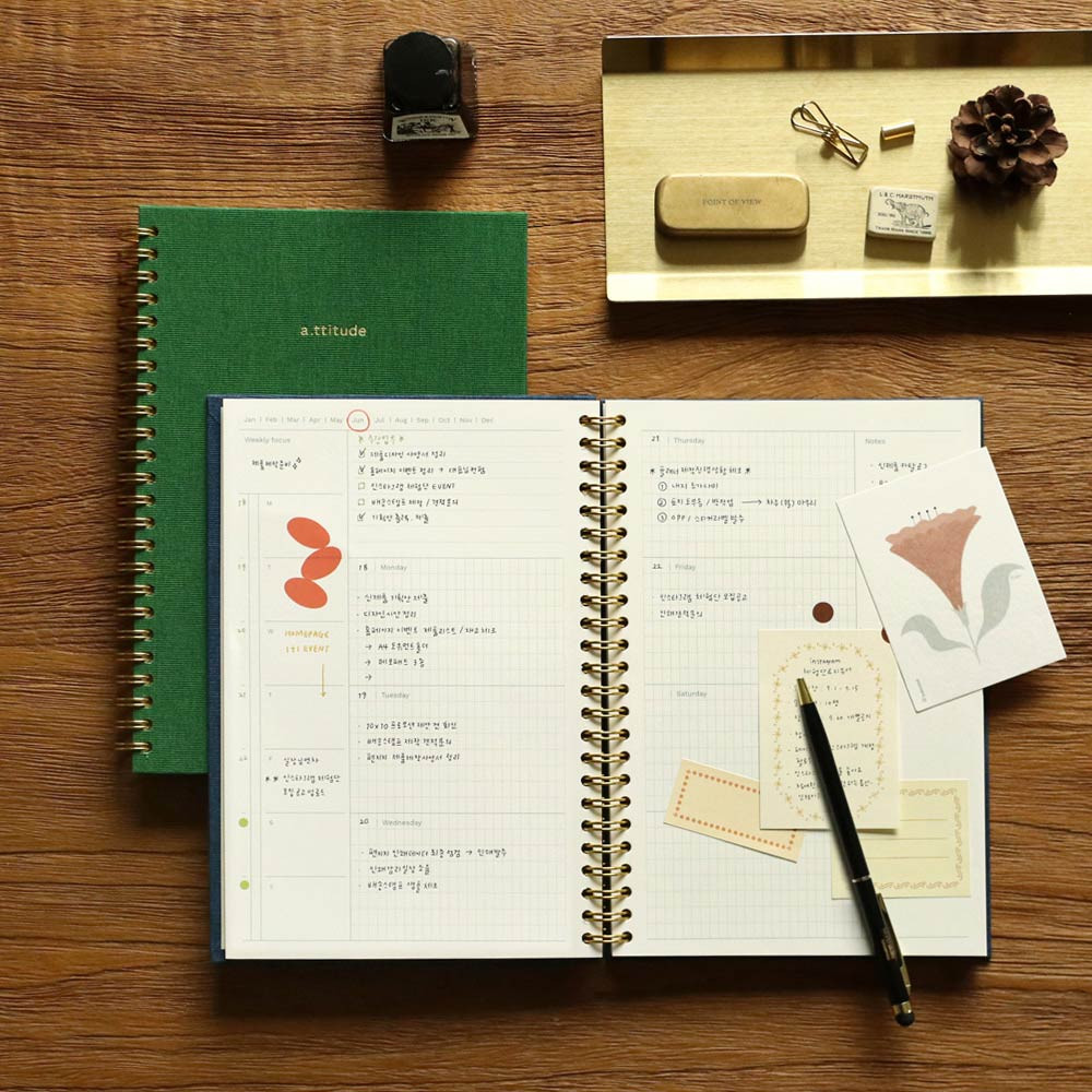 Attitude A5 Undated Weekly Planner