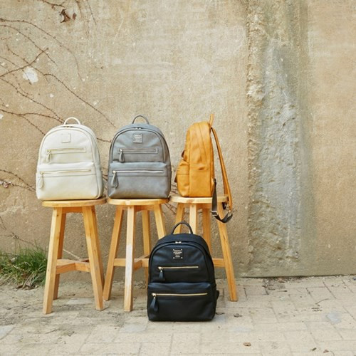 blend office leather backpack monopoly PAID UP SPRAYGROUND padded strap Artwork on the side panels Silver Monopoly Board Game All-Over Printed