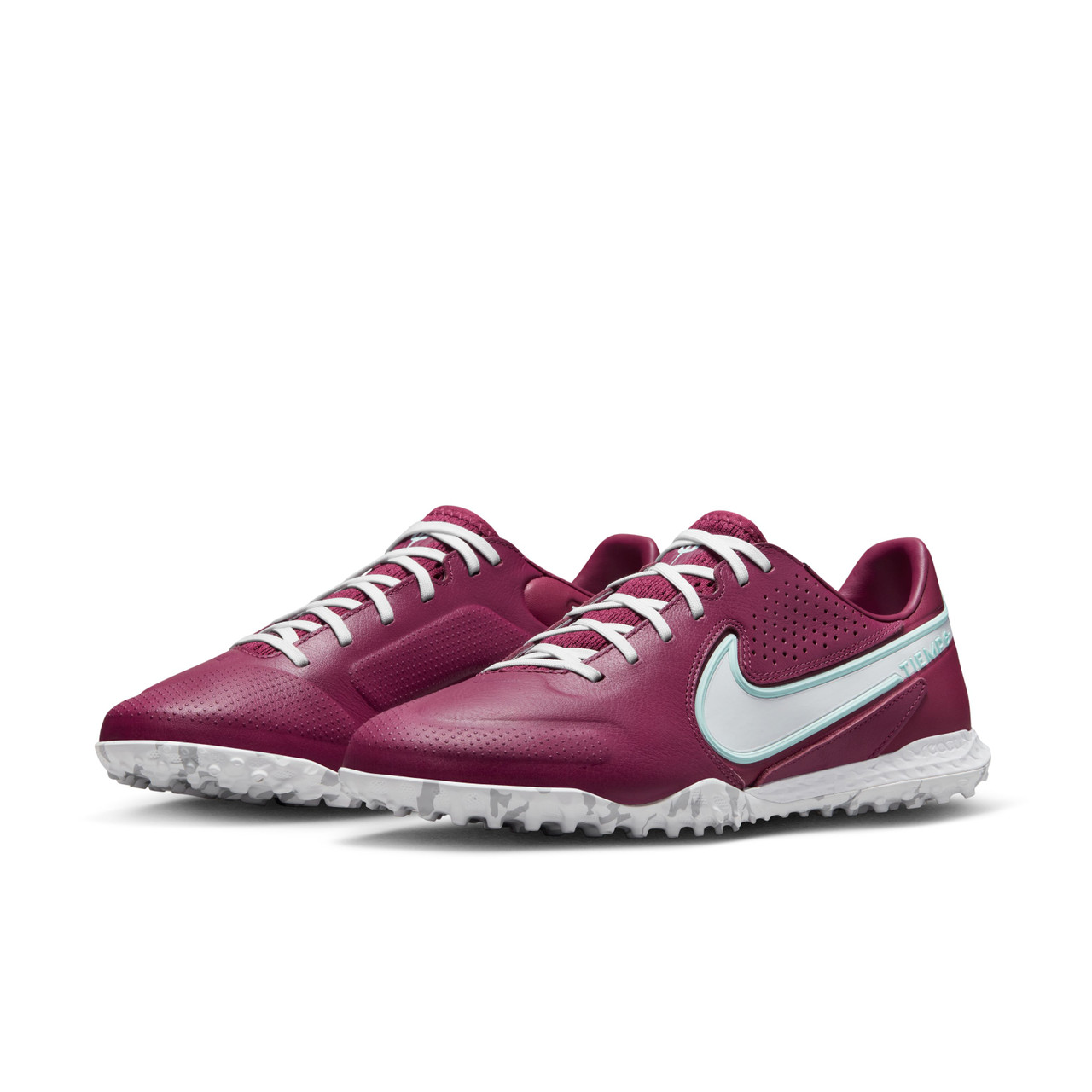 nike turf soccer shoes womens