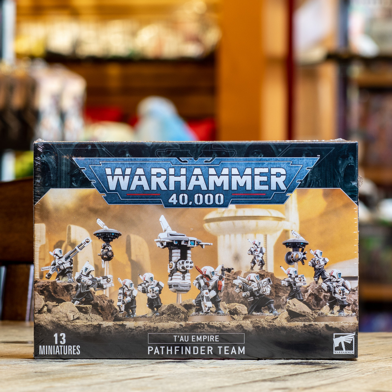 Mox Boarding House  Warhammer 40K - Paints + Tools Set