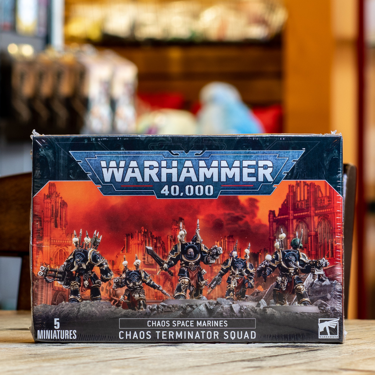 ウォーハンマー　塗装済み　Chaos Terminator Squad Warhammer - Chaos Space Marines Terminator Squad – Ventura Games
