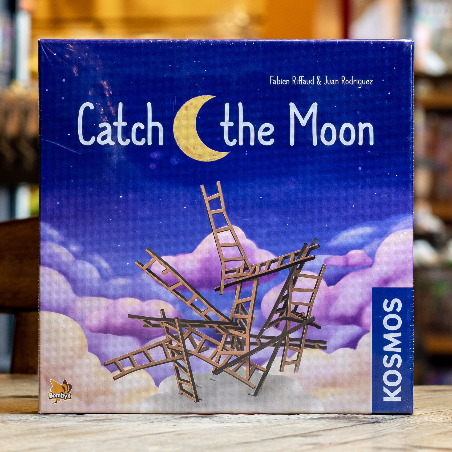 Mox Boarding House Catch the Moon