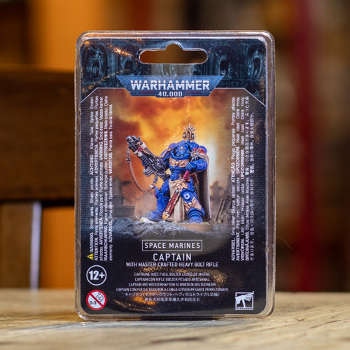Captain in Gravis Armour with Master-crafted Heavy Bolt Rifle