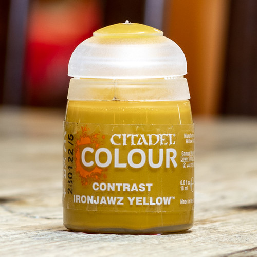 PEINTURE - CITADEL CONTRAST - IRONJAWZ YELLOW (18ML) 29-52