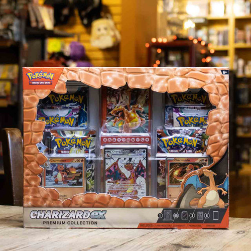  Pokemon TCG: Sword & Shield Ultra-Premium Collection—Charizard  : Toys & Games