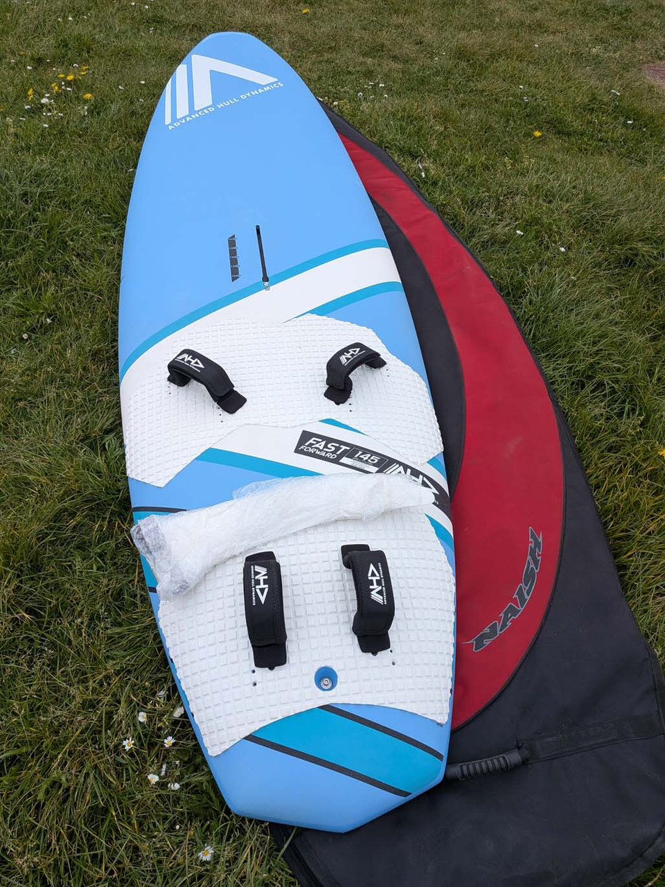 AHD 2023 Fast Forward 145 Windsurf Board in Bag - 24-7 Boardsports