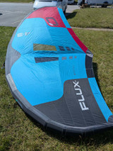 Used Ozone Flux V2 4.3 Metre Wing