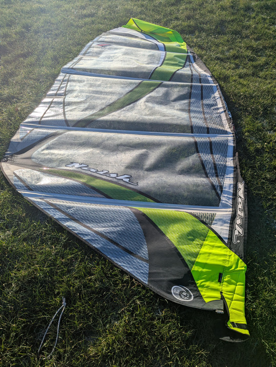 Used Naish Boxer 6.2 m windsurf sail