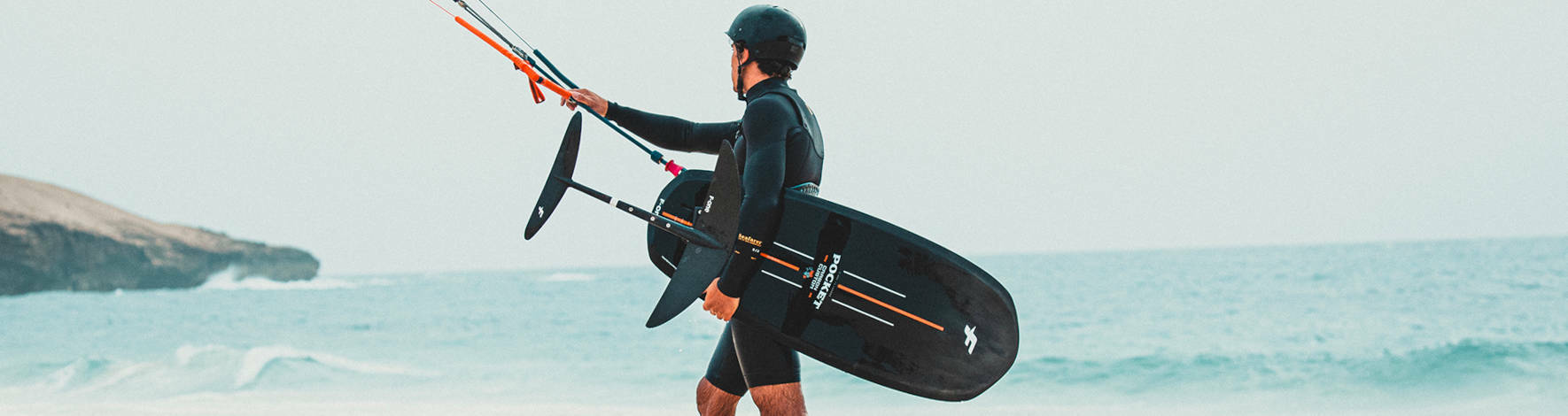 その他 The Complete Kiteboarding Guide Featurin How to Pick the Right Kiteboarding Gear (Even If You're a