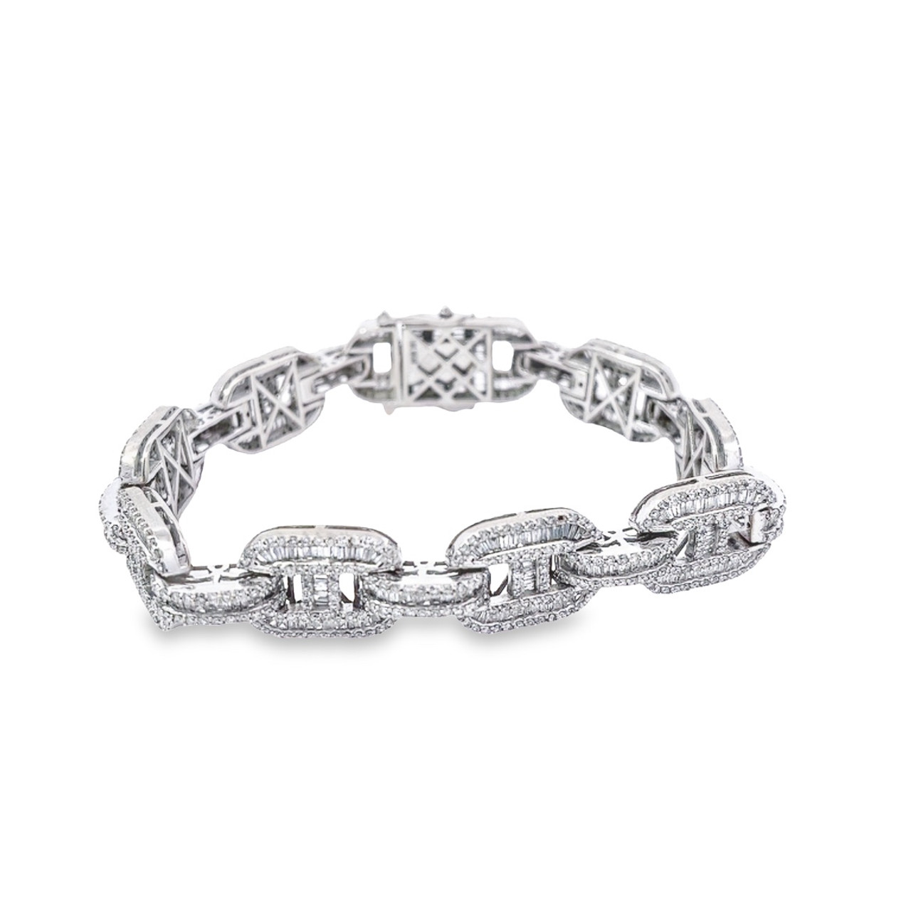 10KT White gold Diamond Gucci Bracelets 8.19ct