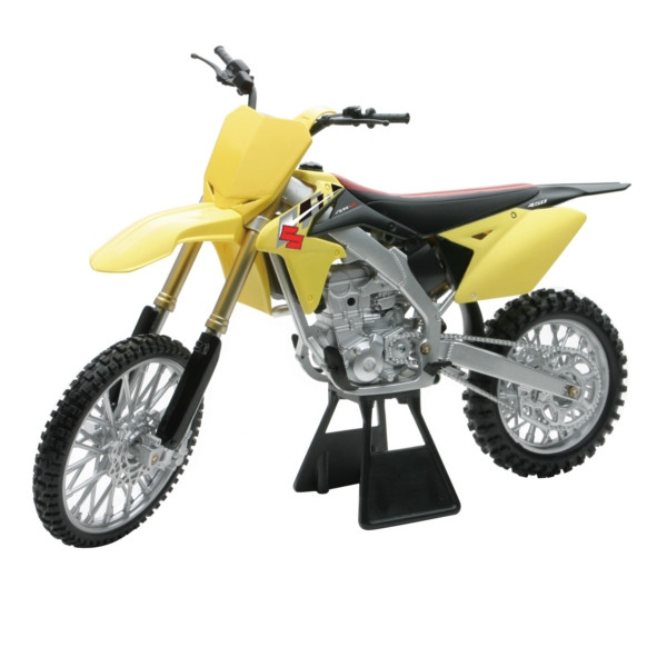 New Ray Toys Suzuki Scale Model - 202635