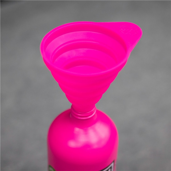 Muc-Off Silicone Funnel - 184287