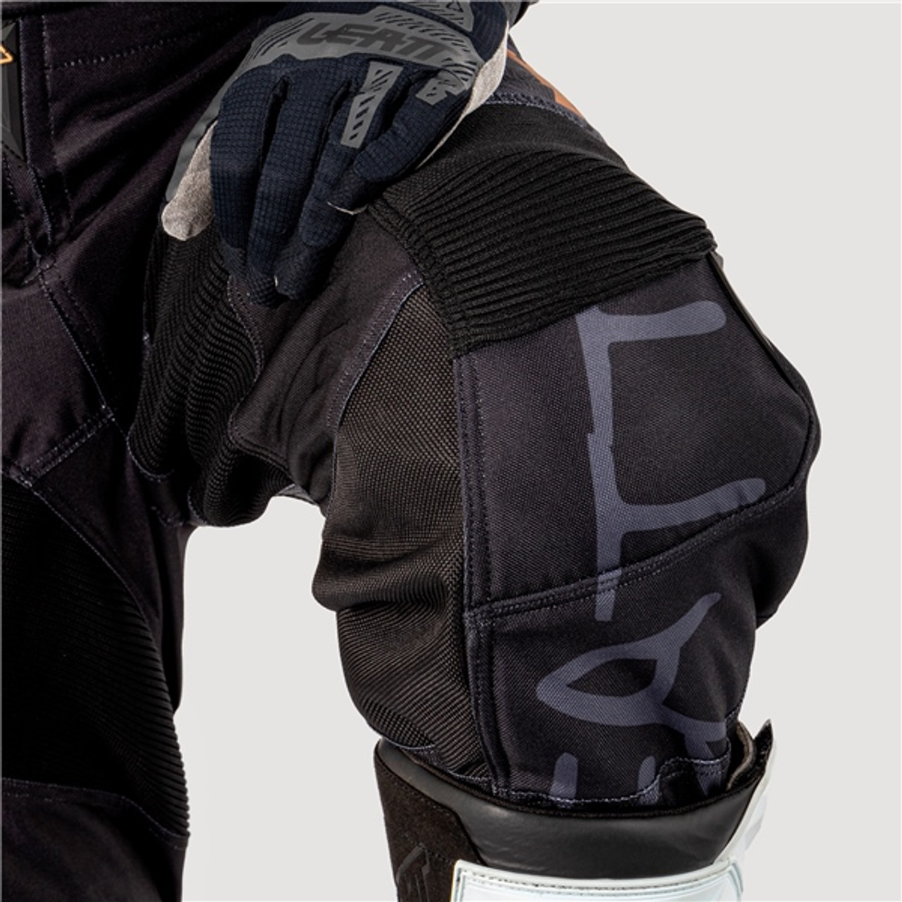 LEATT 3.5 Ride Suit Men, Women - XL - 462584