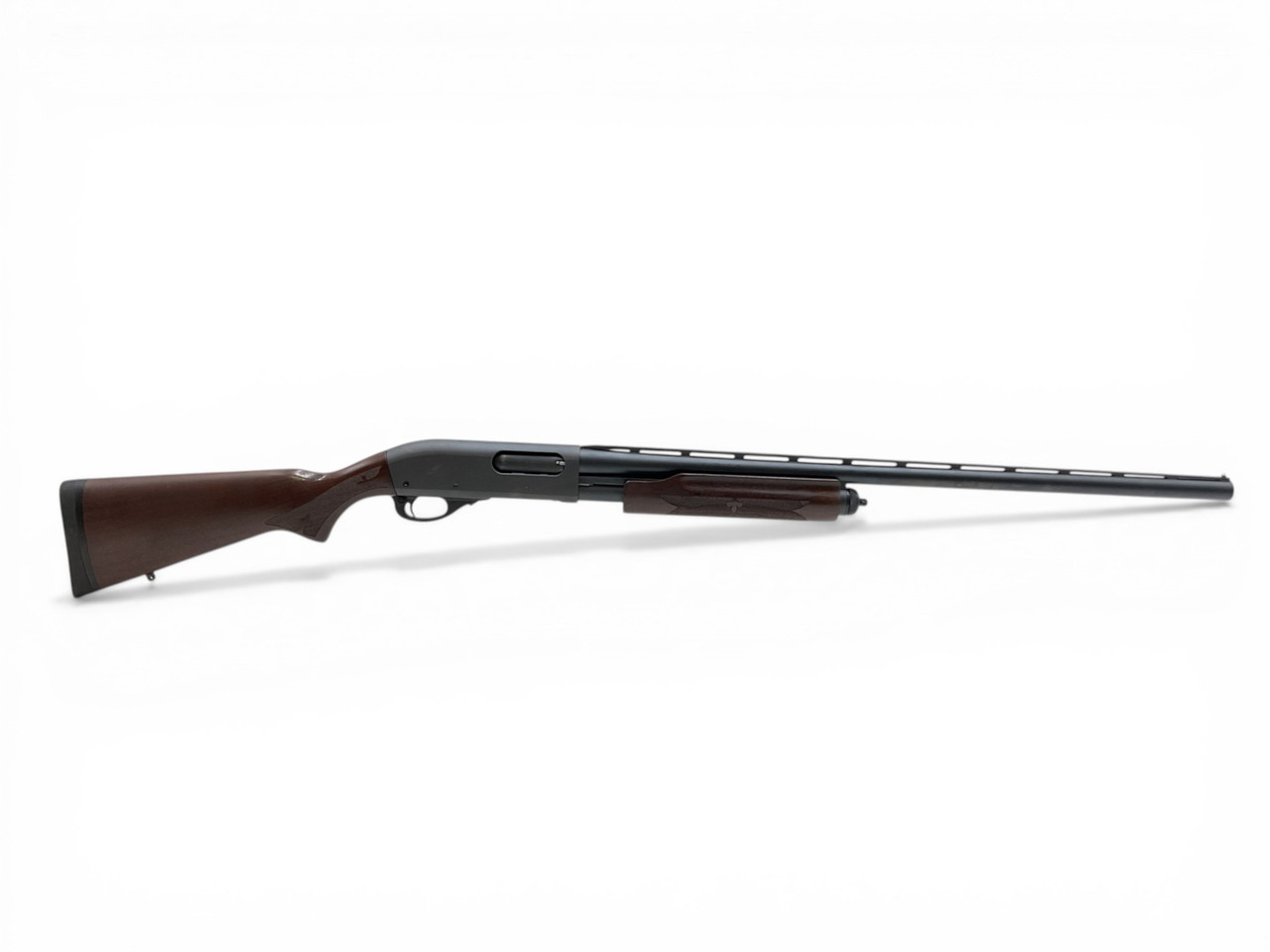 Remington 870 Pump Action Shotgun 12Ga 3" Chamber 28" Vent Rib Barrel Wood Stock