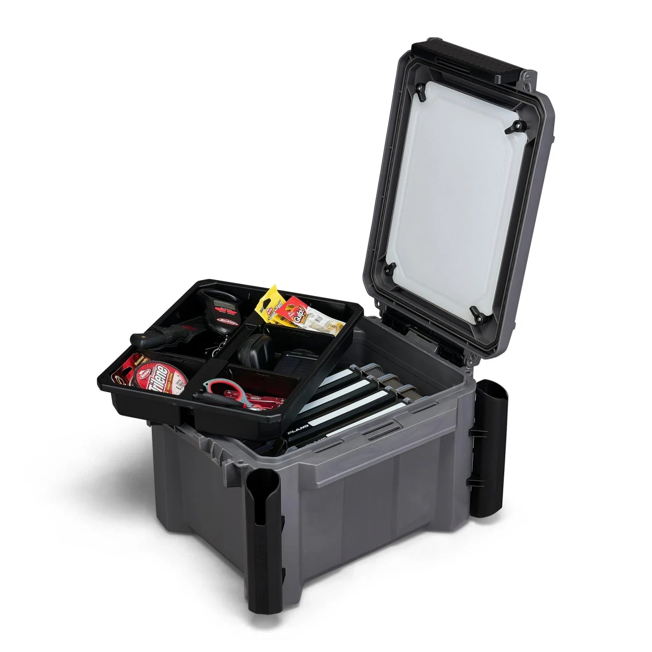 Plano GoNow 30L Freshwater Fish Kit, 20" X 15.6" X 12.2"