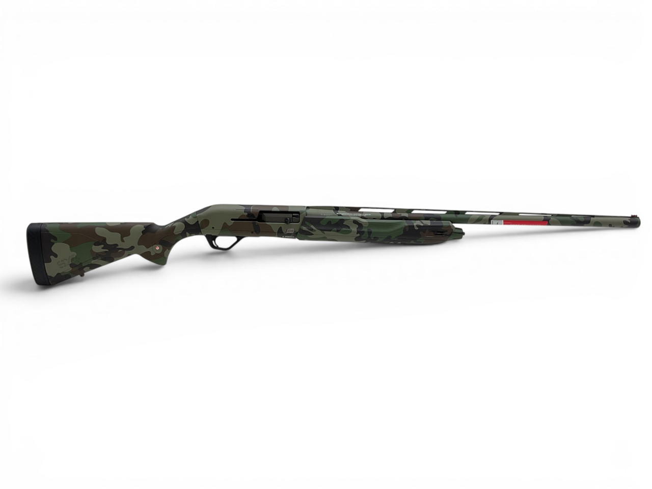 Winchester SX4 Waterfowl Hunter Semi Auto Shotgun 12Ga 3.5" Chamber 28" Vent Rib Barrel Woodland Camo