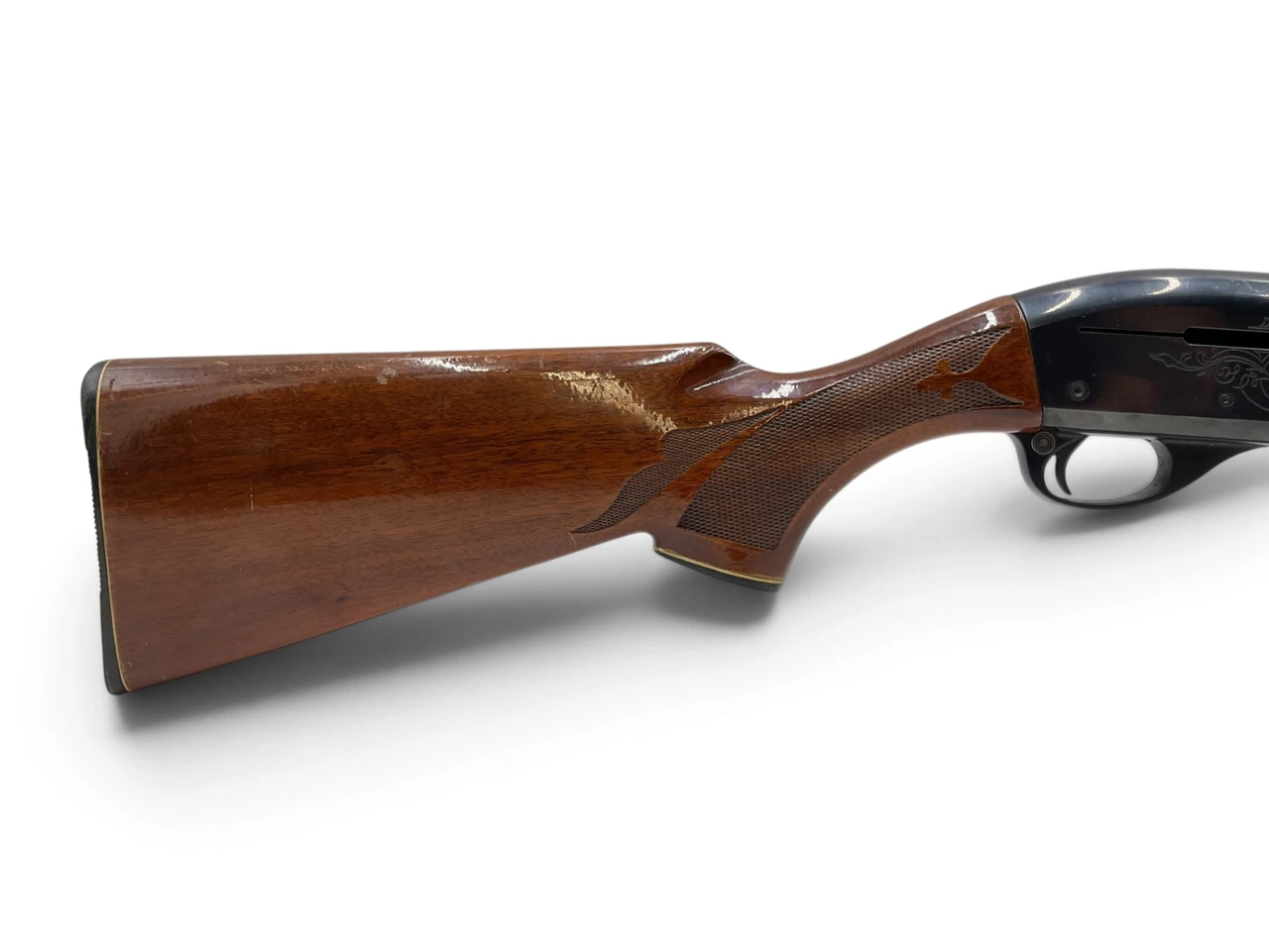 Remington Model 1100 Semi Auto Shotgun 12Ga 2.75" Chamber 28" Vent Rib Barrel Wood Stock