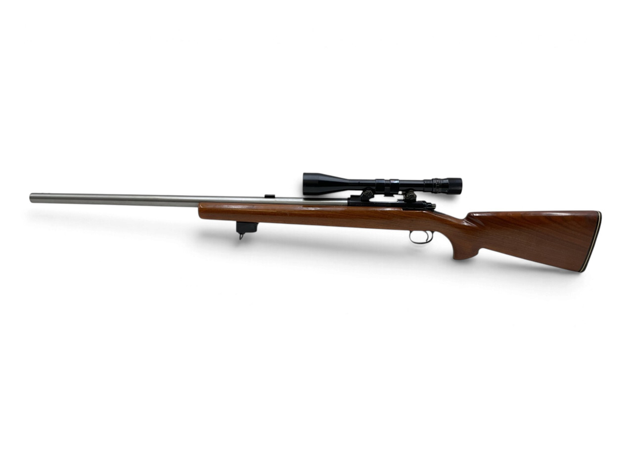 Remington 40-X Rifle .22-250 27" Heavy Stainless Barrel Wood Stock With Bausch & Lomb 2.5-8 Scope