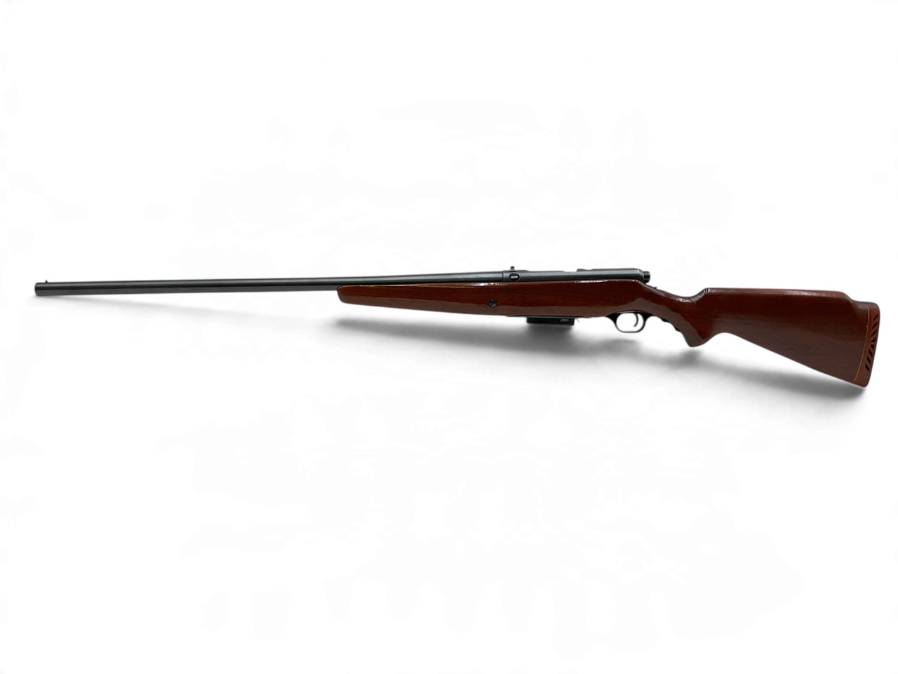 Mossberg Model 195M Bolt Action Shotgun 12Ga 2.75" Chamber 28" Barrel Wood Stock
