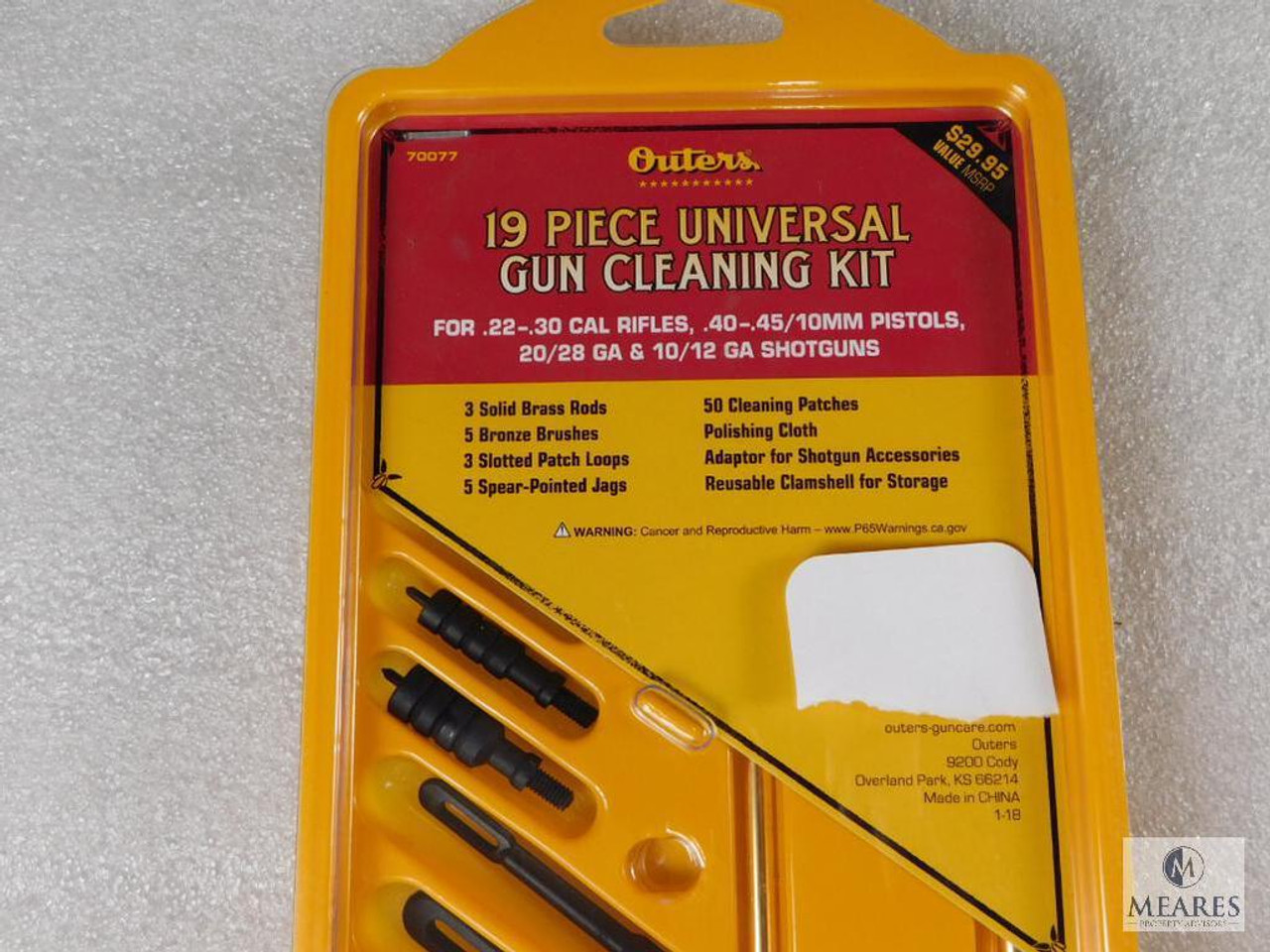 Outers 19 Pc Universal Cleaning Kit, Clam