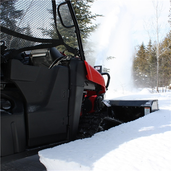 Bercomac Snowblower 66" Vantage/Honda 22HP EPA - 658031