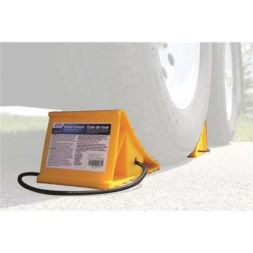 Camco Wheel Chock with rope - 335021