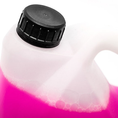 Muc-Off Bio Nano Gel Concentrate Cleaner 5 L / 1.32 G, 169 oz - 5 L  - 184017