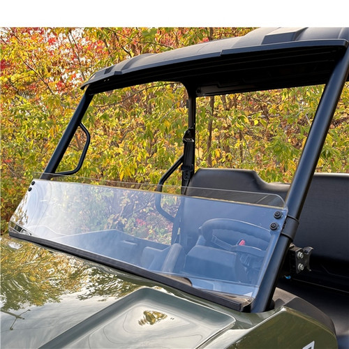 Direction 2 Short Windshield - Scratch Resistant POLARIS - 174390
